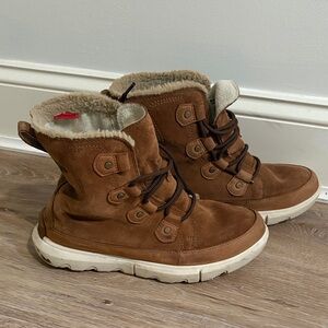 Brown Sorel Winter Boots with Fur Lining